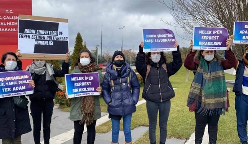 Kadınlardan Bakanlık önünde eylem: Erkek Egemen Politikalar Bakanlığı