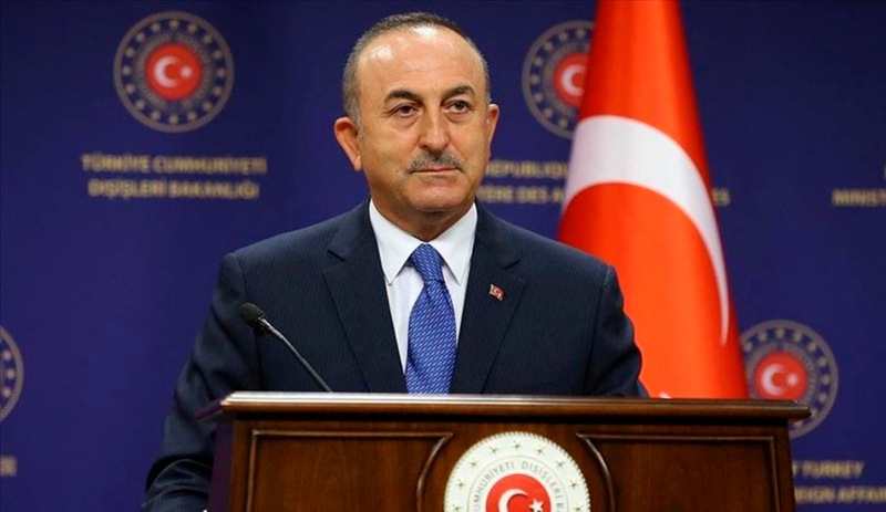 Çavuşoğlu: Turistin görebileceği herkesi mayıs sonuna kadar aşılayacağız