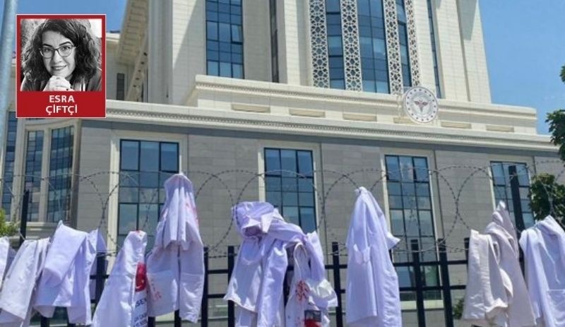 Sağlık emekçileri isyanda: Sorumluluğunu yerine getirmeyen yetkililer derhal istifa etmeli