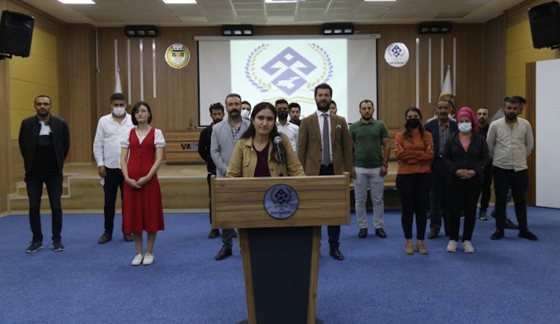 Kadın tutuklulara işkence: 'Baygınlık geçirdi, parmağına dikiş atıldı'