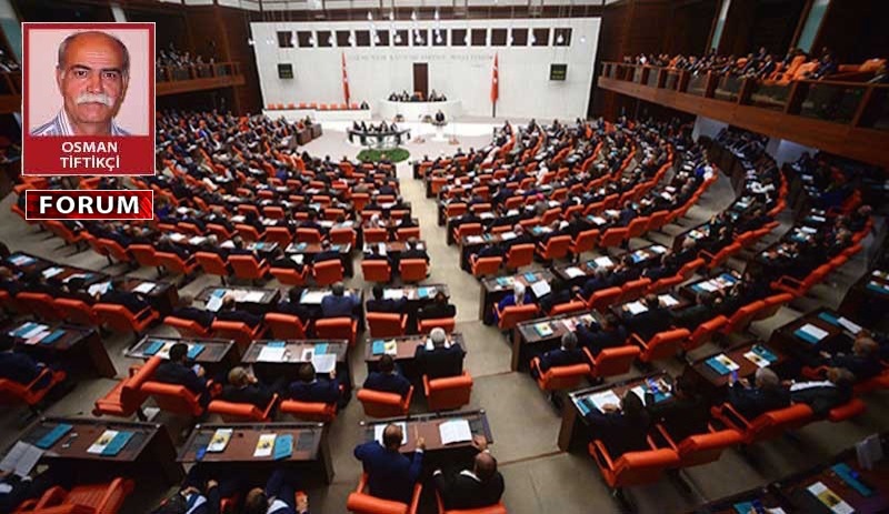 Tezkereye 'hayır' oyunun CHP'nin tarihi misyonu içindeki yeri