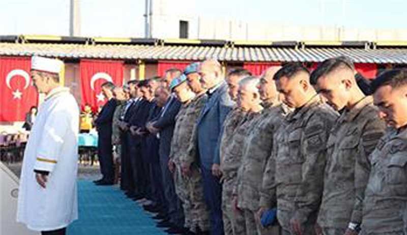soylu canli yayinda bayram namazini